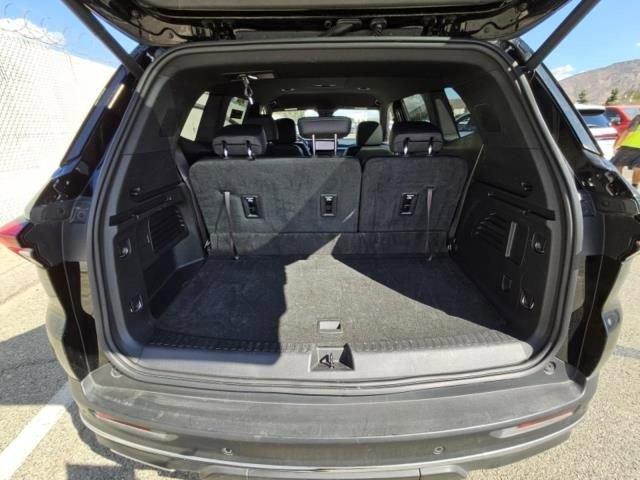 used 2025 Buick Enclave car, priced at $38,000