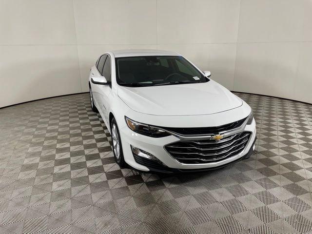 new 2025 Chevrolet Malibu car, priced at $26,120