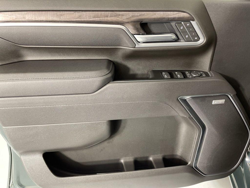 new 2025 Chevrolet Silverado 2500 car, priced at $73,410