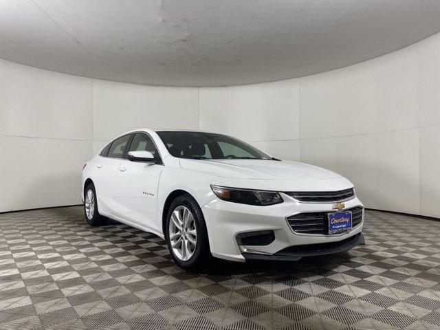 used 2018 Chevrolet Malibu car, priced at $14,999