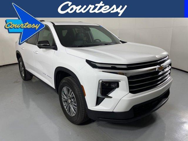 new 2025 Chevrolet Traverse car, priced at $43,028