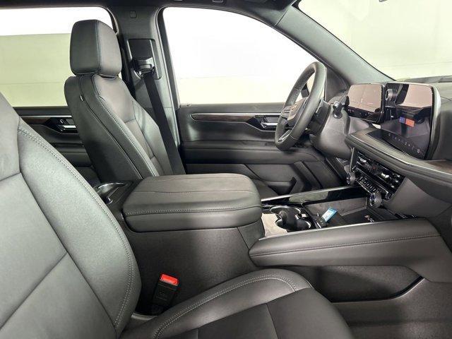 new 2025 Chevrolet Suburban car, priced at $75,068