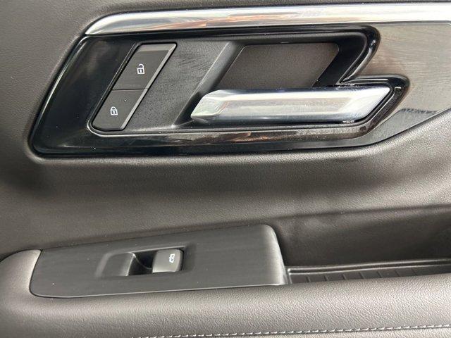 new 2025 Chevrolet Suburban car, priced at $75,068