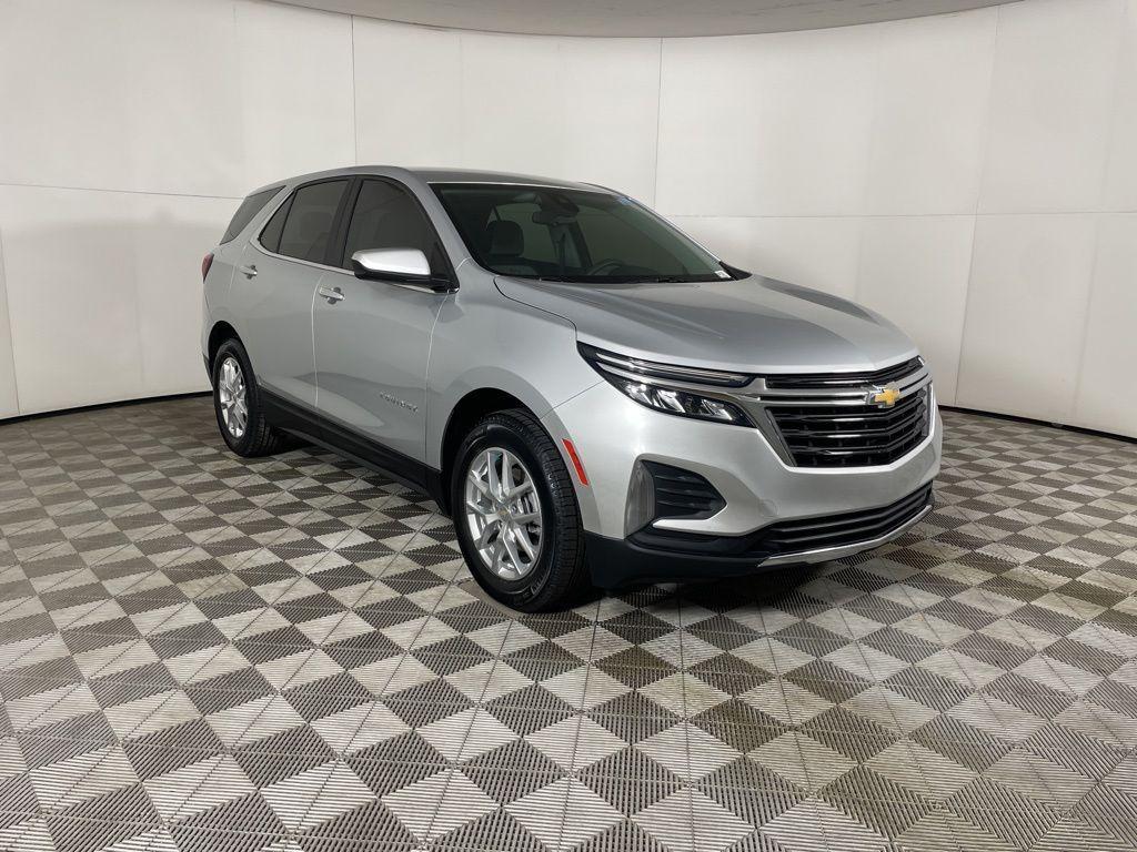 used 2022 Chevrolet Equinox car, priced at $20,400