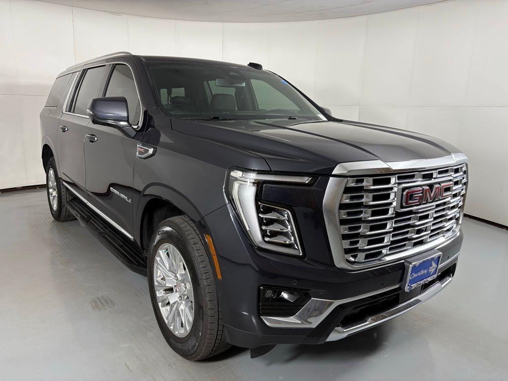 used 2025 GMC Yukon XL car, priced at $72,500