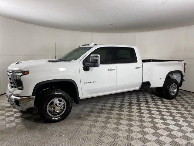 new 2025 Chevrolet Silverado 3500 car, priced at $79,635