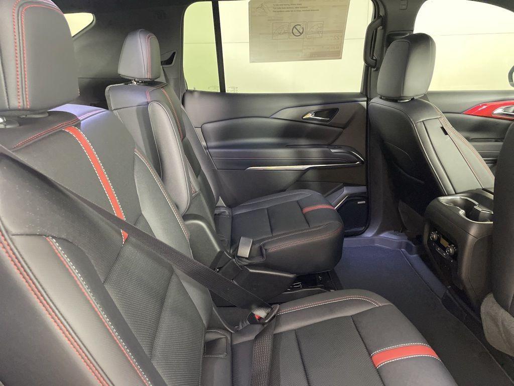 new 2026 Chevrolet Traverse car, priced at $47,939