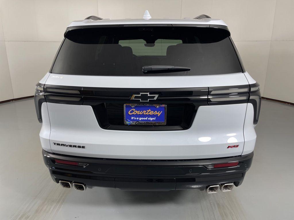 new 2026 Chevrolet Traverse car, priced at $47,939