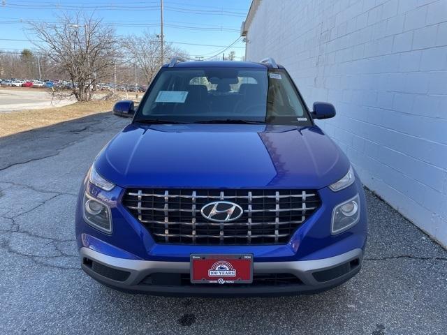 new 2025 Hyundai Venue car, priced at $24,165