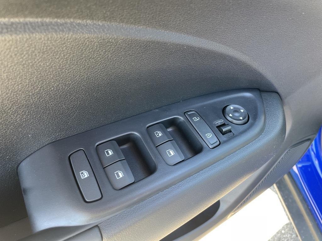 new 2025 Hyundai Venue car, priced at $24,165
