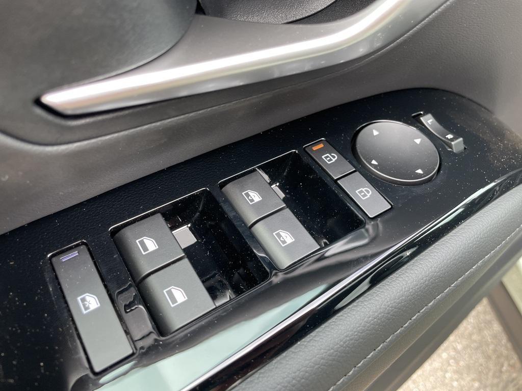 new 2025 Hyundai SANTA CRUZ car, priced at $42,562
