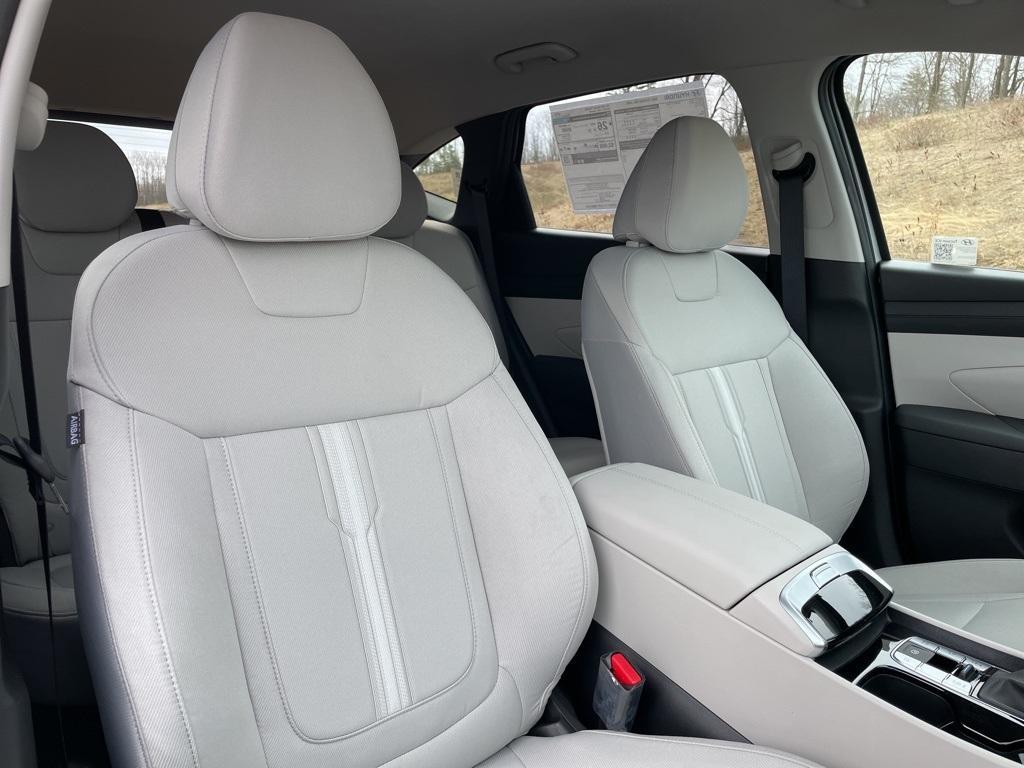 new 2025 Hyundai Tucson car, priced at $31,720