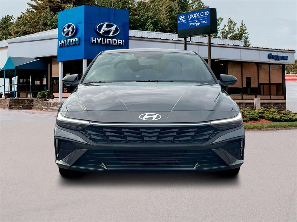 new 2025 Hyundai Elantra car, priced at $24,385