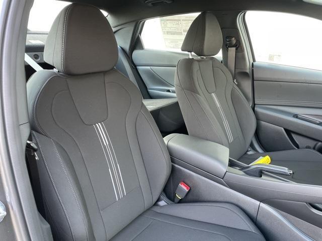 new 2025 Hyundai Elantra car, priced at $23,135