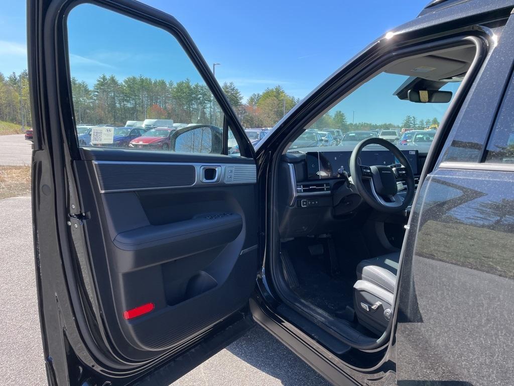 new 2025 Hyundai SANTA FE HEV car, priced at $45,549