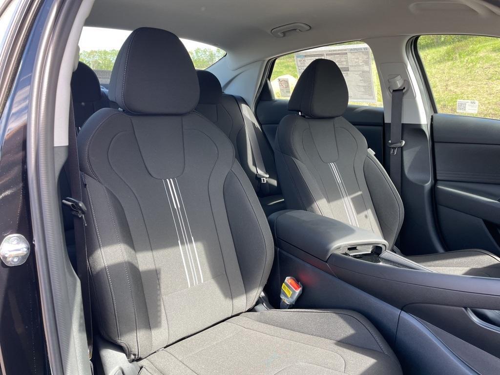 new 2025 Hyundai ELANTRA HEV car, priced at $25,480