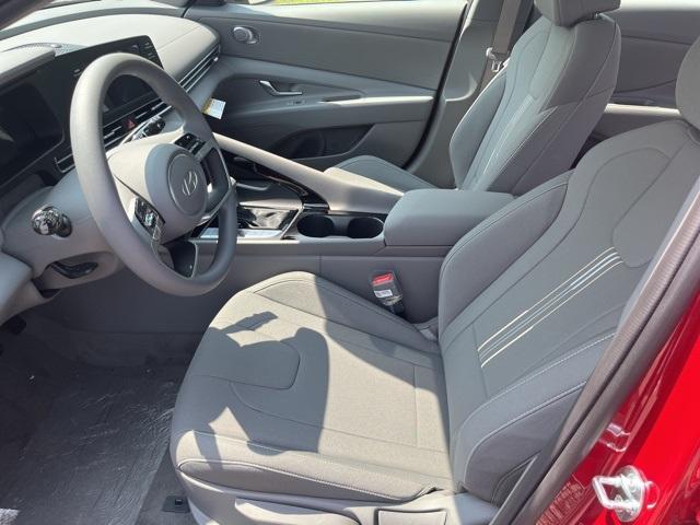 new 2025 Hyundai ELANTRA HEV car, priced at $25,756