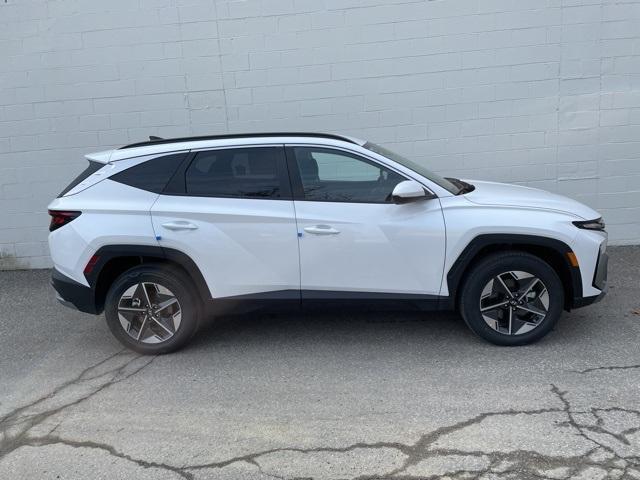 new 2025 Hyundai Tucson car, priced at $32,129