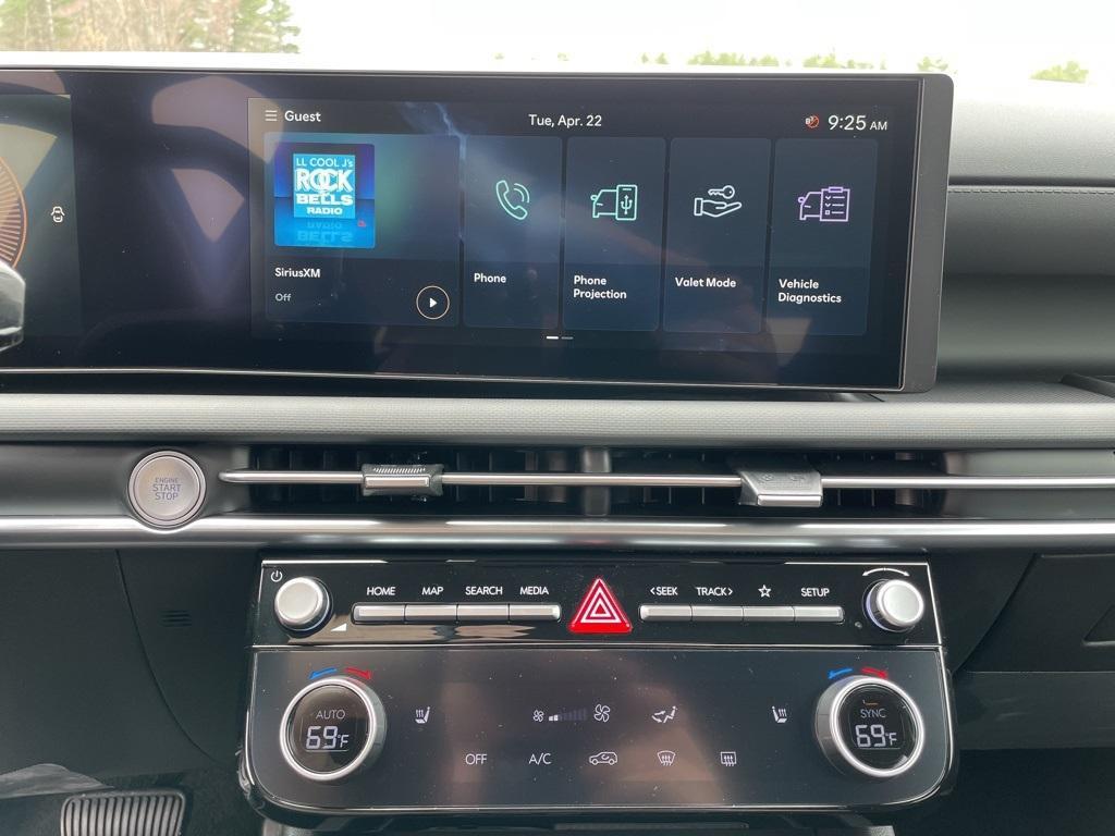 new 2025 Hyundai Tucson car, priced at $32,129