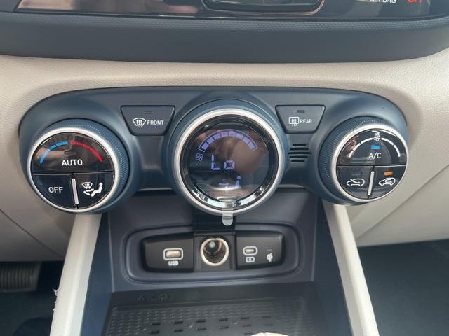 new 2025 Hyundai Venue car, priced at $24,350