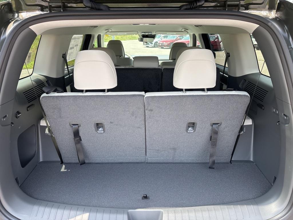 new 2025 Hyundai Santa Fe car, priced at $37,188
