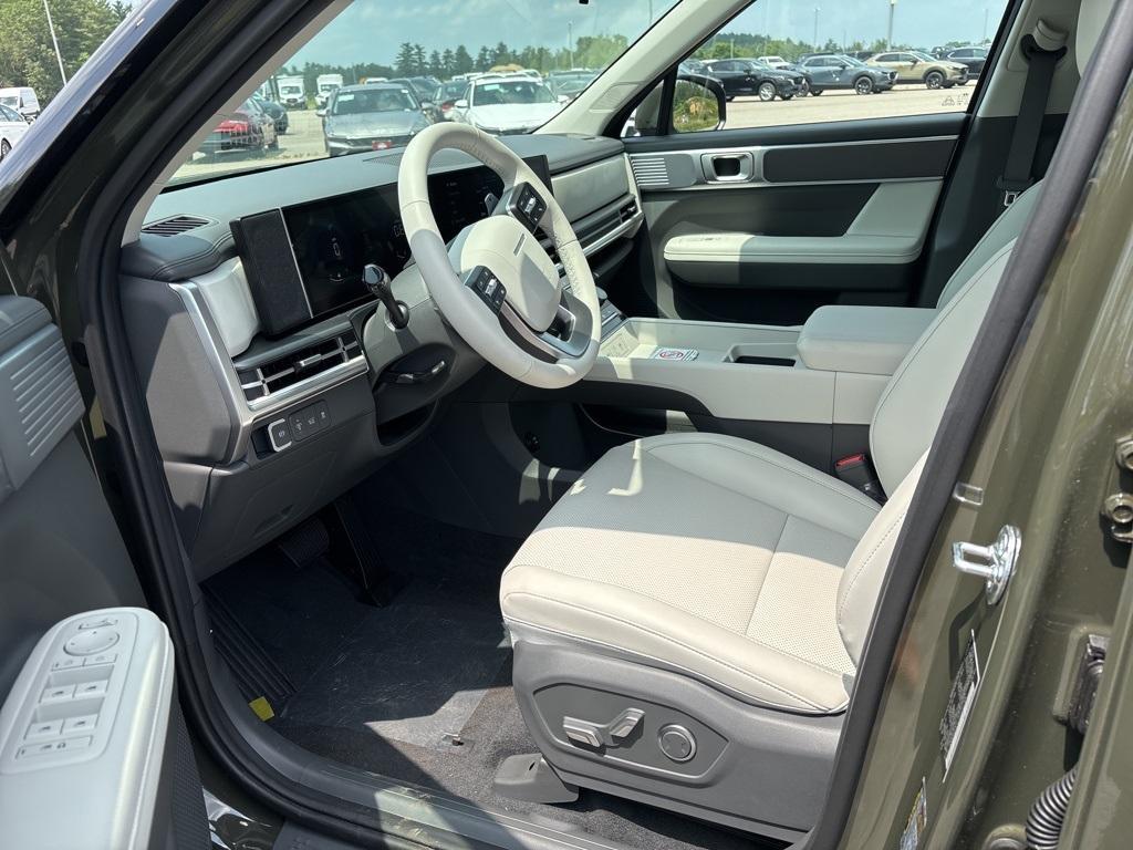 new 2025 Hyundai Santa Fe car, priced at $37,188