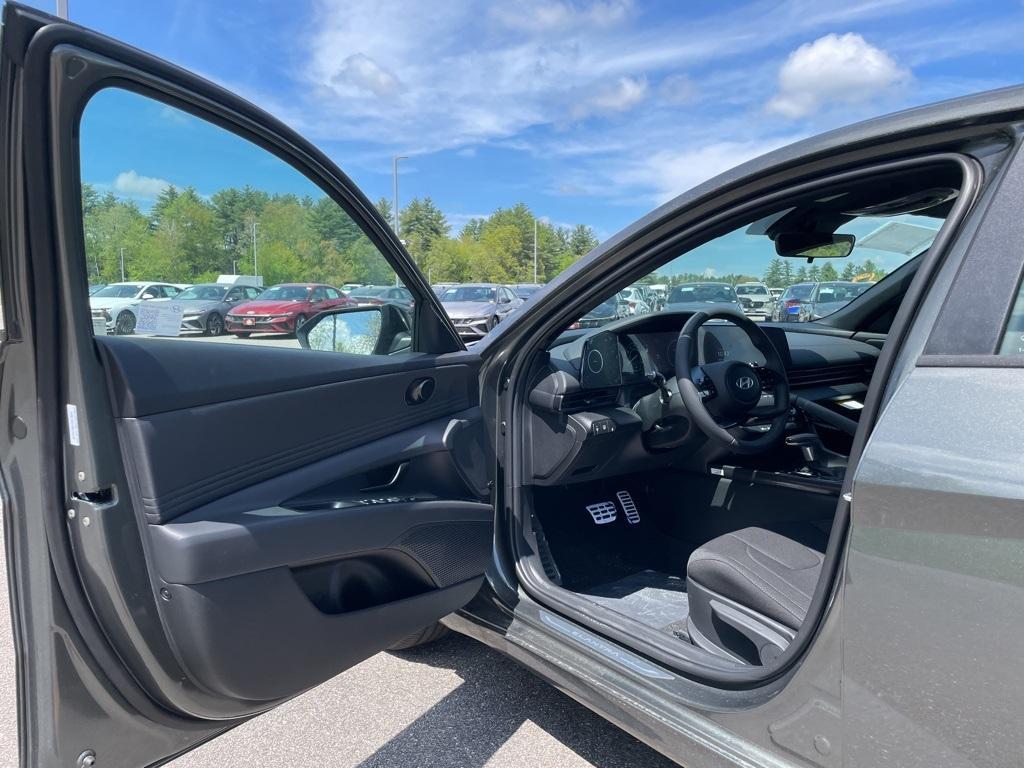 new 2025 Hyundai ELANTRA HEV car, priced at $27,412