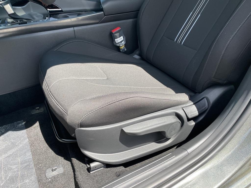 new 2025 Hyundai ELANTRA HEV car, priced at $27,412