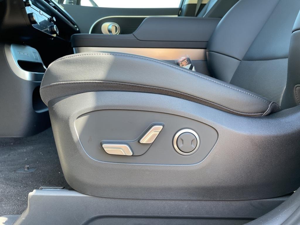 new 2026 Hyundai IONIQ 9 car