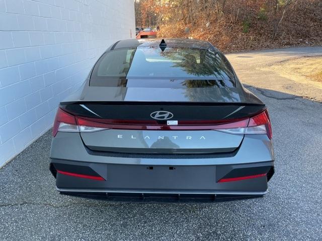 new 2025 Hyundai Elantra car, priced at $23,535