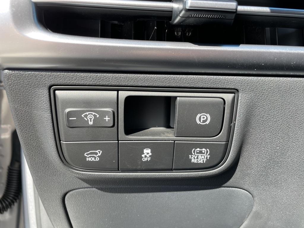 new 2025 Hyundai TUCSON Hybrid car, priced at $36,548