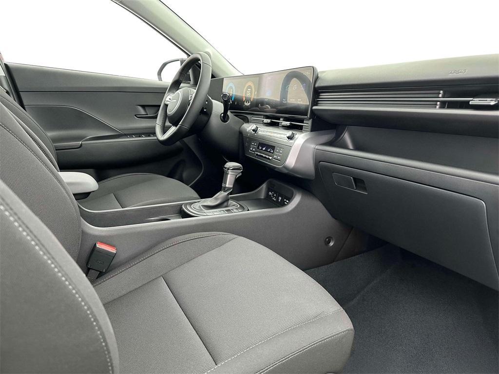 new 2025 Hyundai Kona car, priced at $27,734