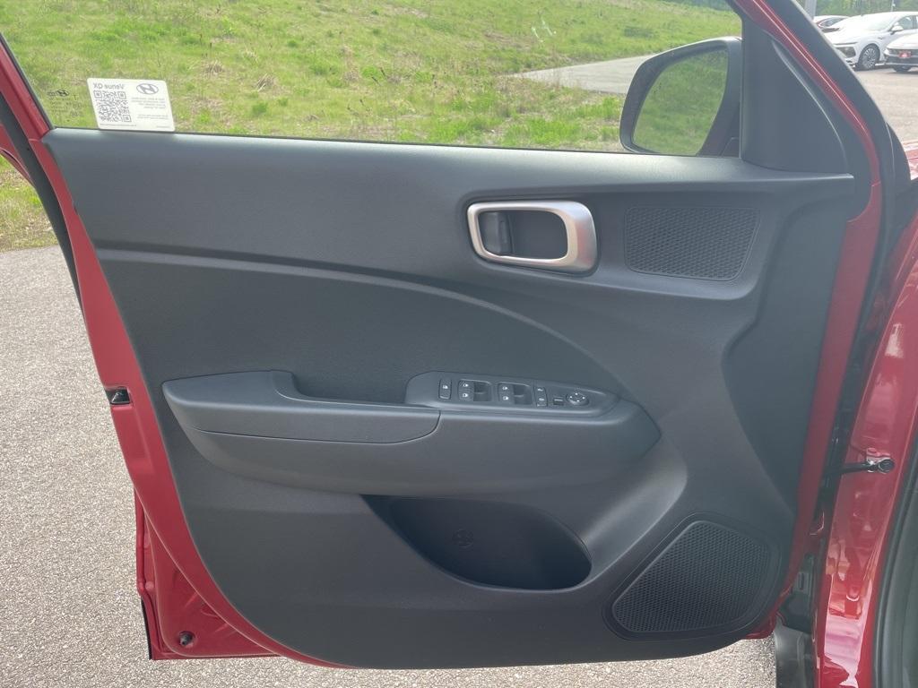 new 2025 Hyundai Venue car, priced at $23,540