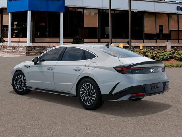 new 2025 Hyundai Sonata Hybrid car, priced at $32,203