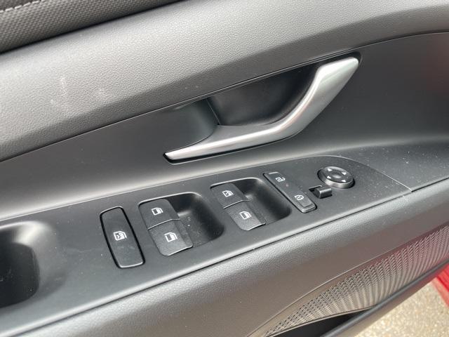 new 2025 Hyundai Elantra car, priced at $25,783