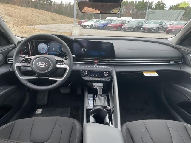new 2025 Hyundai Elantra car, priced at $25,783