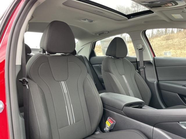 new 2025 Hyundai Elantra car, priced at $25,783