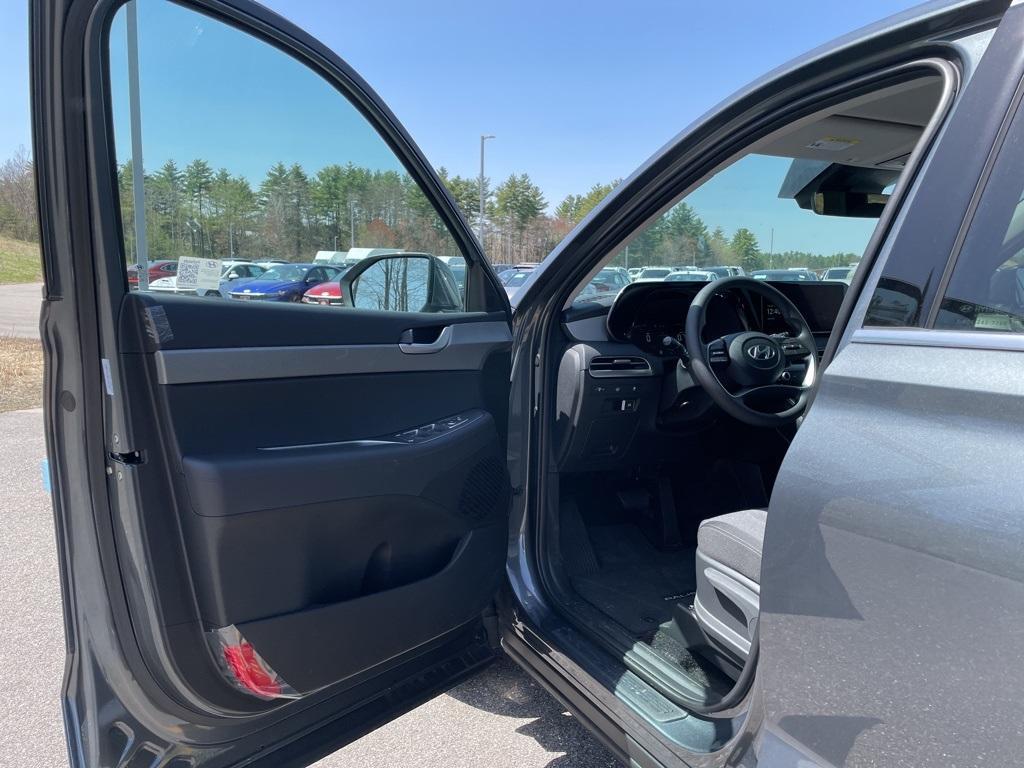 new 2025 Hyundai Palisade car, priced at $39,670