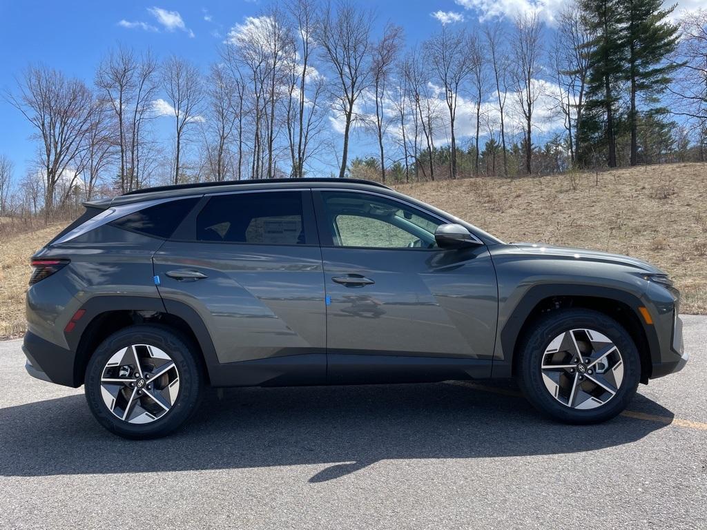 new 2025 Hyundai TUCSON Hybrid car, priced at $36,493