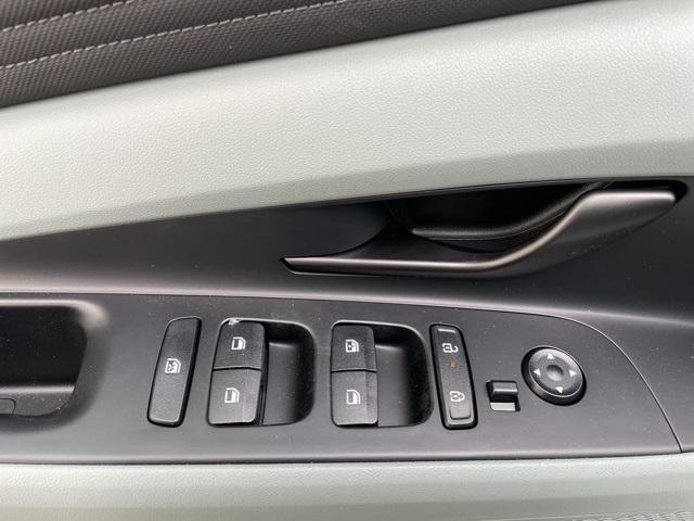 new 2025 Hyundai ELANTRA HEV car, priced at $31,386