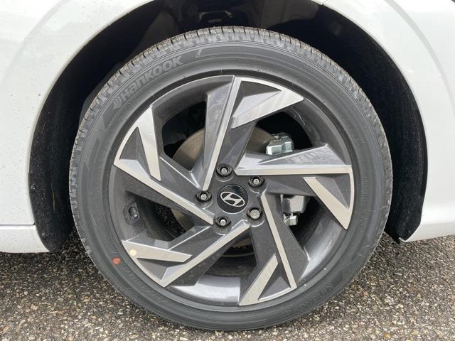 new 2025 Hyundai ELANTRA HEV car, priced at $31,386