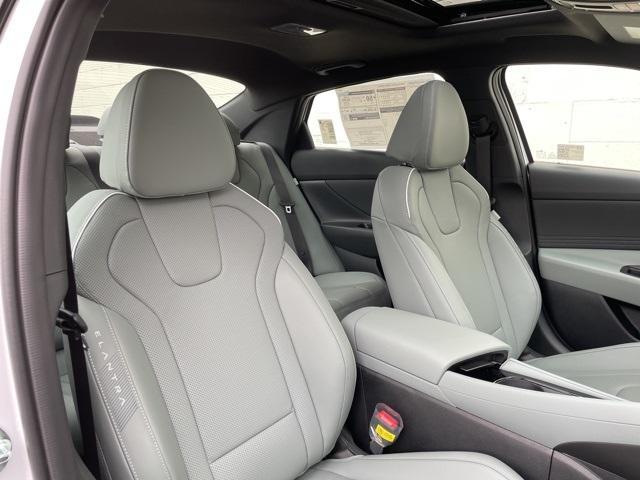 new 2025 Hyundai ELANTRA HEV car, priced at $31,386