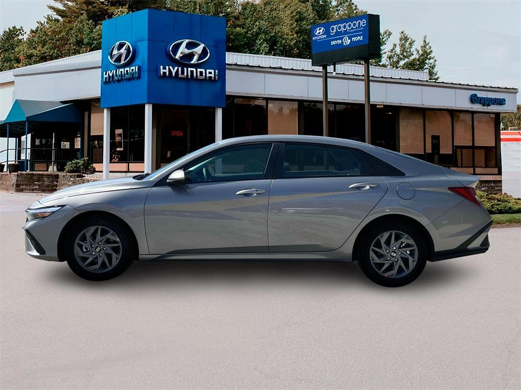 new 2025 Hyundai ELANTRA HEV car, priced at $25,268