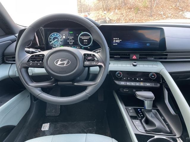 new 2025 Hyundai ELANTRA HEV car, priced at $30,159