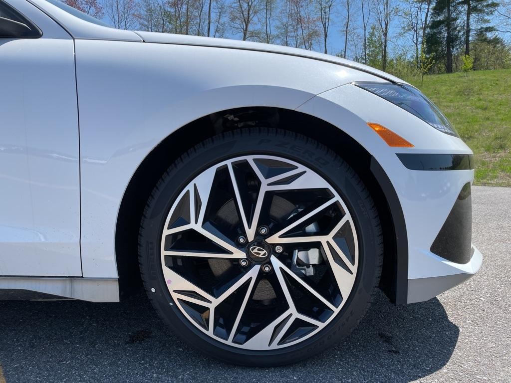 new 2025 Hyundai IONIQ 6 car, priced at $42,842