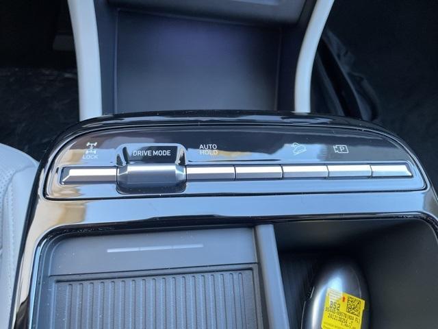 new 2025 Hyundai TUCSON Hybrid car, priced at $36,433