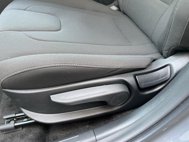 new 2025 Hyundai Elantra car, priced at $25,372
