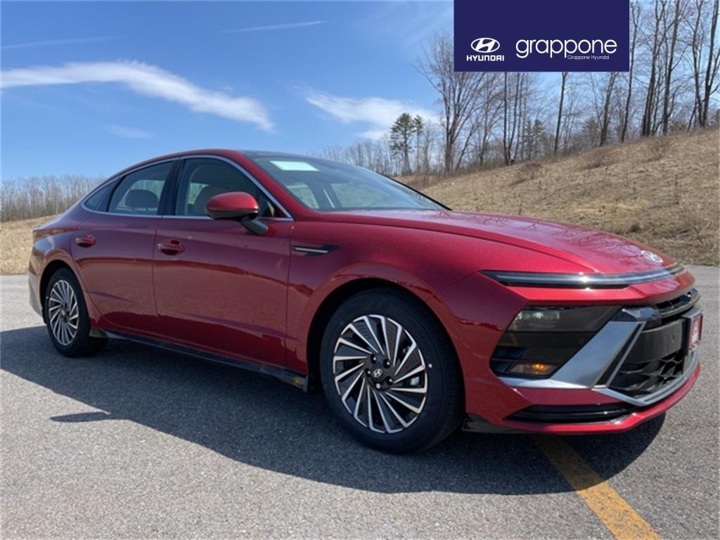 new 2025 Hyundai Sonata Hybrid car, priced at $37,961