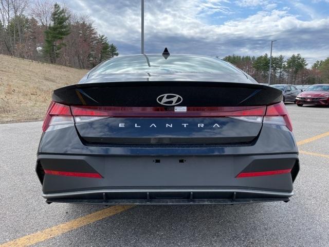 new 2025 Hyundai Elantra car, priced at $23,052