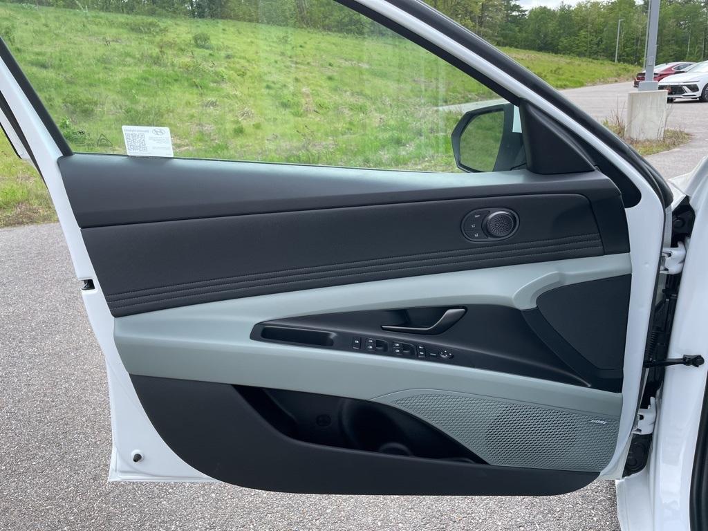 new 2025 Hyundai ELANTRA HEV car, priced at $30,235